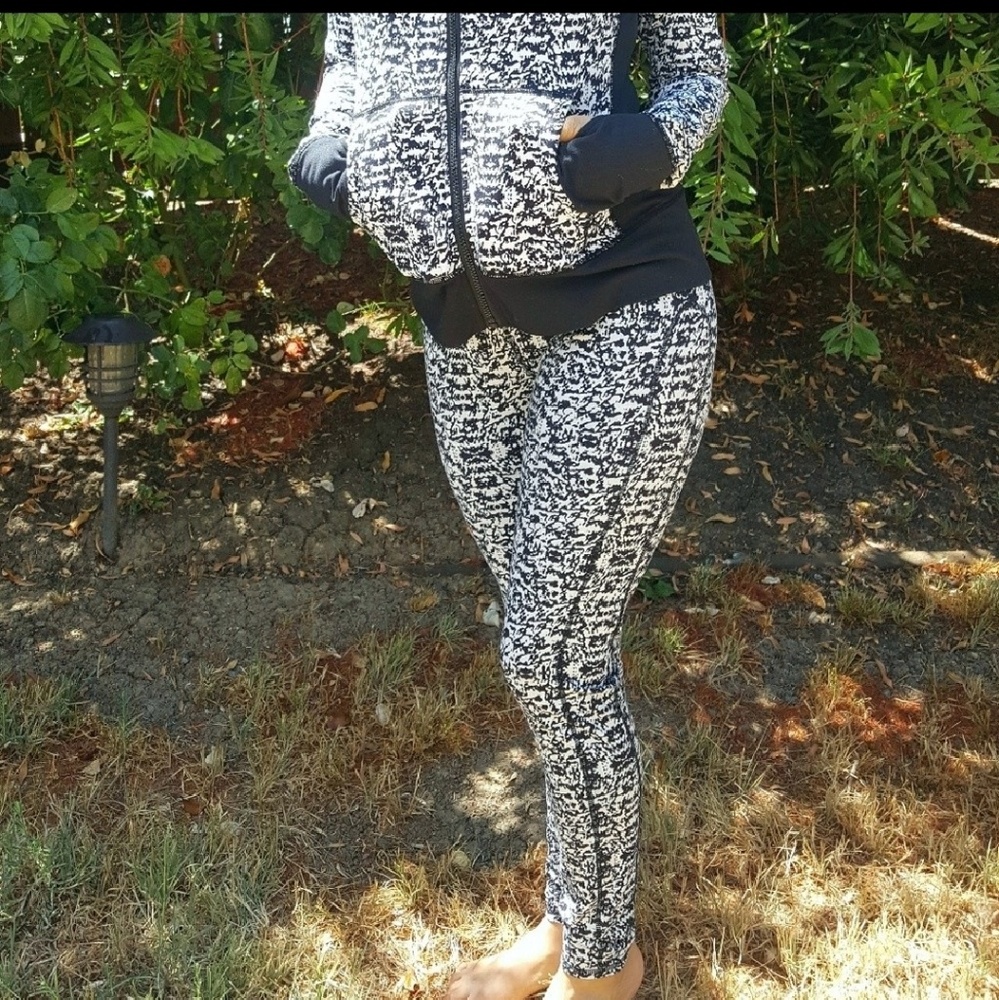Workout pants